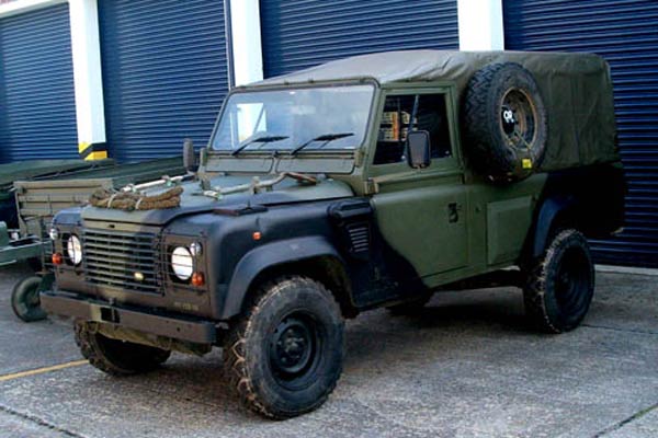 old land rover picture