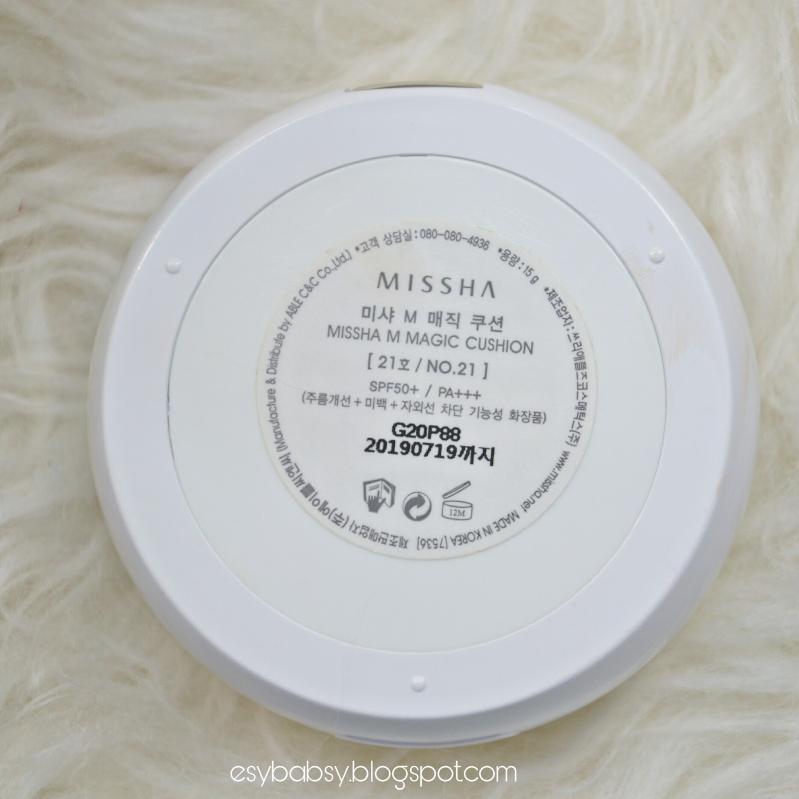 MISSHA-M-MAGIC-CUSHION-LIGHT-BEIGE-REVIEW-ESYBABSY