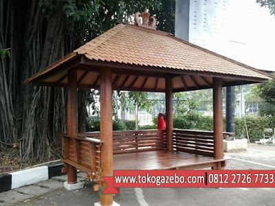 Gazebo Kayu Glugu Atap Sirap