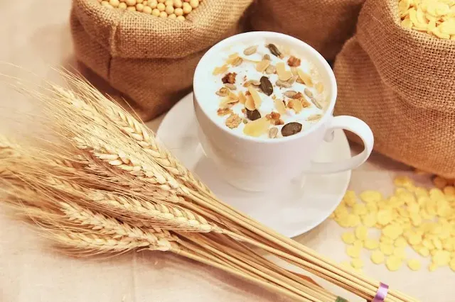 Boosting Your Bod: A Guide to B12 Goodies in the US and UK