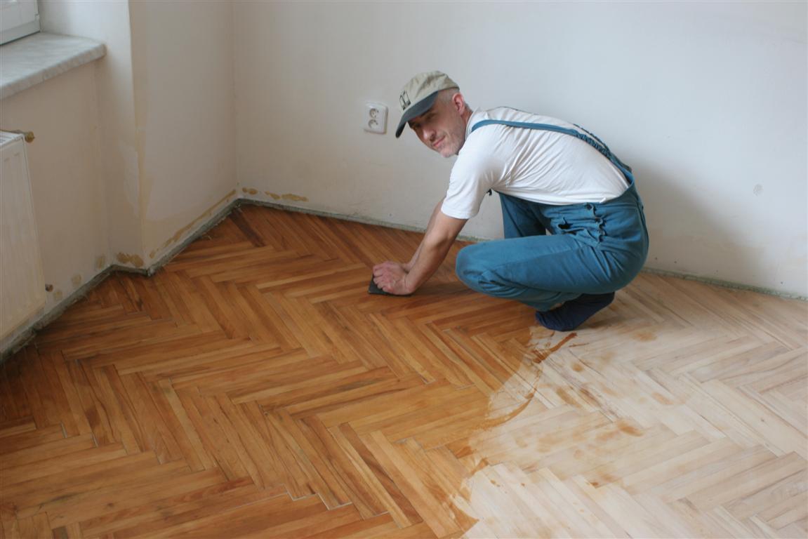 Smithfarm - the Brain: Parquet floor renovation / Renovace parket