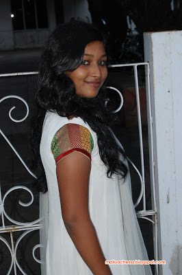 actress swetha