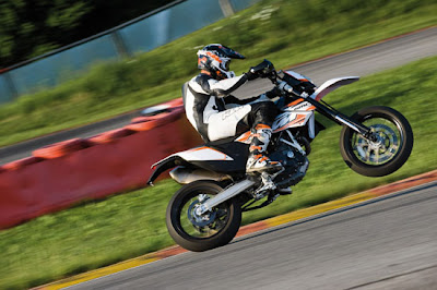 2010 KTM 690 SMC Supermoto