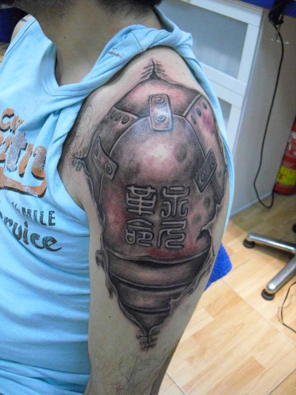 BioMechanical Tattoo Pictures Collection