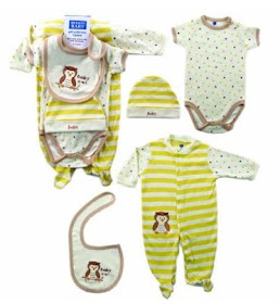 ROPA DE BEBES CANASTILLAS