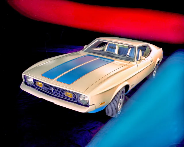 Ford Mustang Mach I / AutosMk