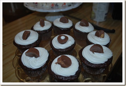 peanut butter choc cupcakes