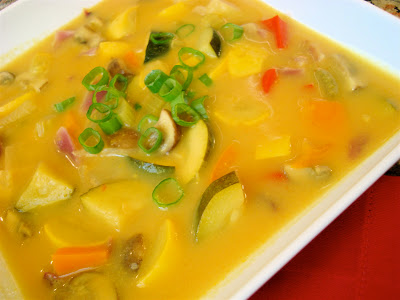 Sweet Apple Yellow Curry Soup