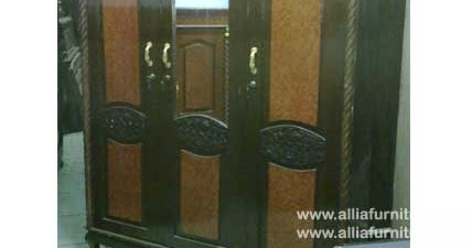 Lemari pakaian triplek  3 pintu  motif  Allia Furniture