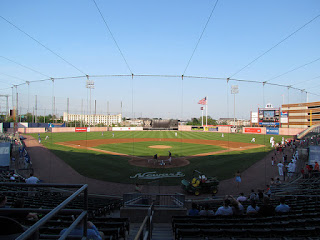 Home to center, Riverfront Stadium