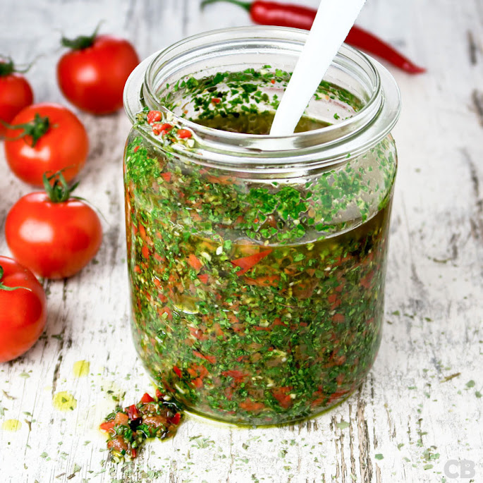 Misschien wel de allerlekkerste salsa: Argentijnse chimichurri