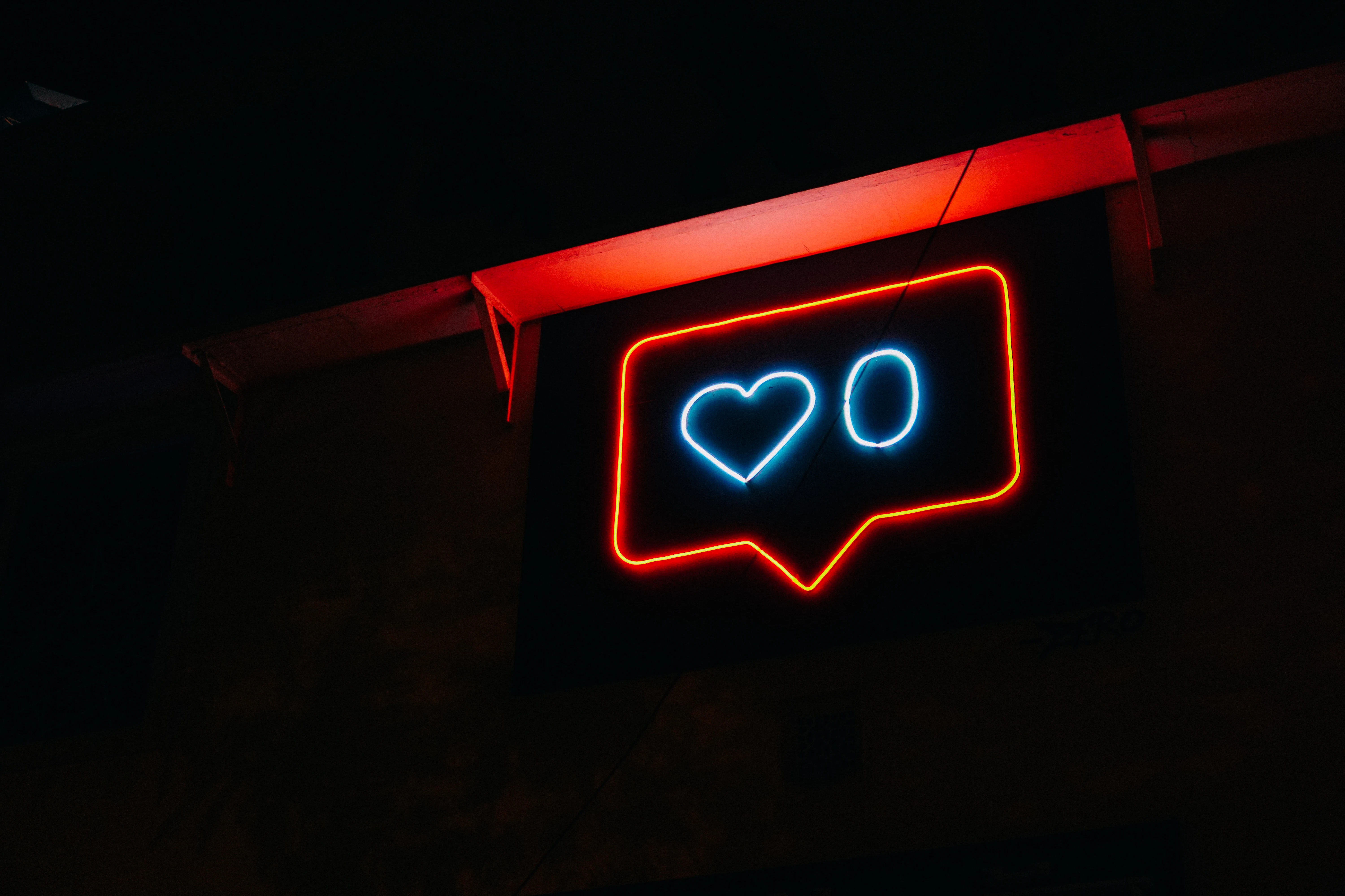 How to earn income online by Instagram Subscriptions