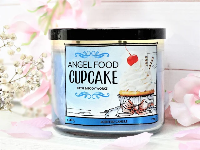 avis angel food cupcake bath and body works, bougie angel food cupcake, angel food cupcake bath and body works candle review