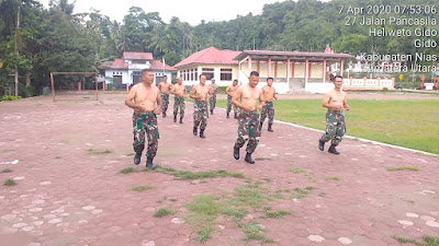 Danramil-02/Gido Sosialisasikan Olah Raga Guna Percepat Memutus Rantai Covid-19