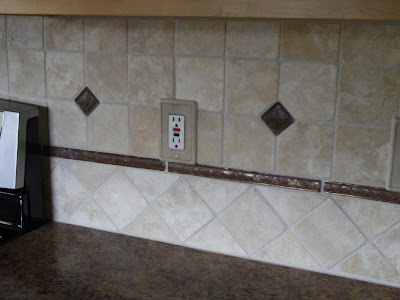 Tumbled Travertine Backsplash