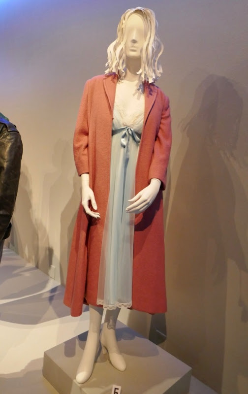 Rachel Brosnahan Marvelous Mrs Maisel Midge costume