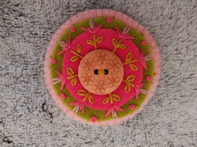 fieltro, broche, bordado, felt, brooch, embroidery, feutrine, broderie