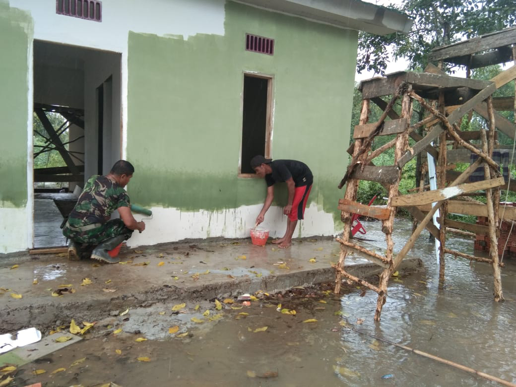 Renovasi rumah ibu kalena, hari ini mulai tahapan mempercantik tampilan.