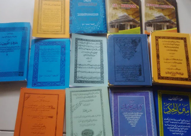 kitab dan buku tentang biografi kh sholeh darat