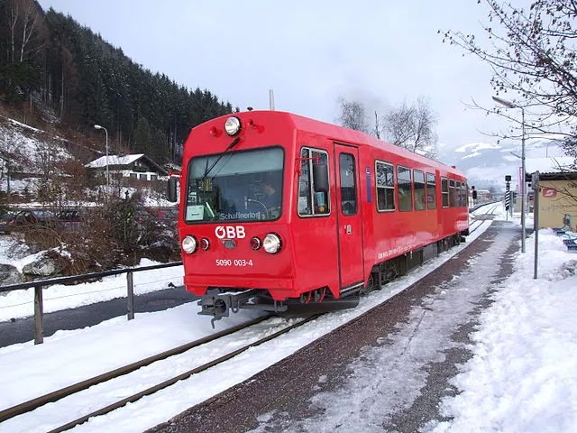 Train From Salzburg to Zell Am See