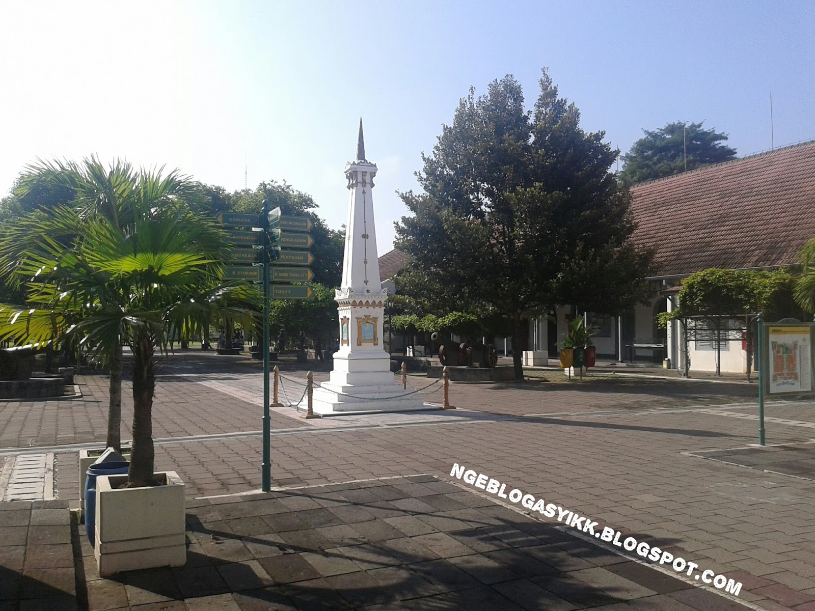 Ada Tugu  Jogja di Museum Benteng Vredeburg Yogyakarta 