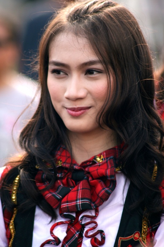 Biodata Melody Nurramdhani 