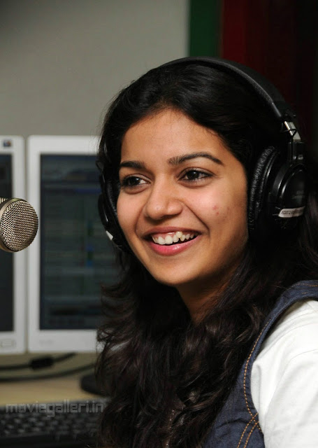 98 3 Radio Mirchi Hyderabad. Radio Mirchi colors swathi