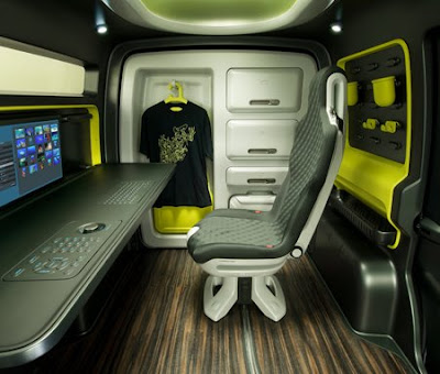 Interior of Nissan NV200 4