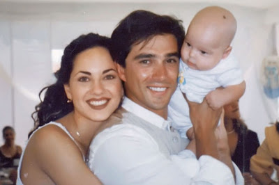 barbara mori y sergio mayer junto a su hijo