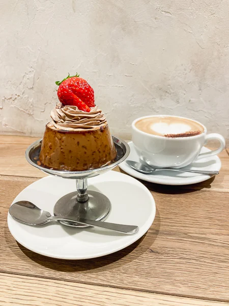 浅草『FEBRUARY CAFE』（フェブラリーカフェ）チョコプリンとカフェモカ