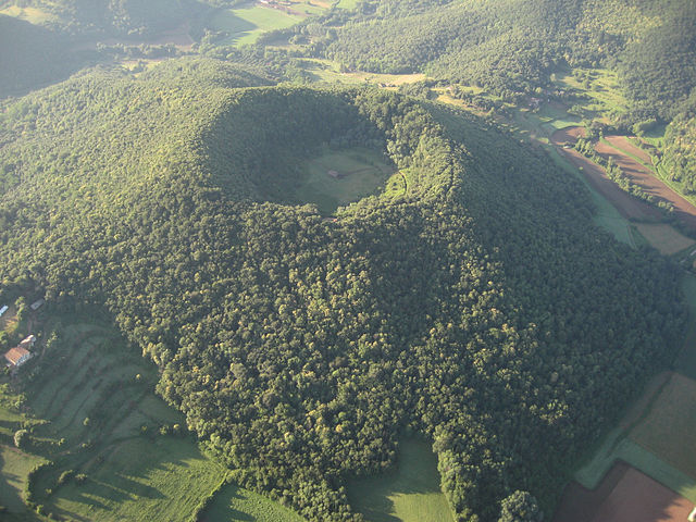 10 crateras vulcânicas incomuns