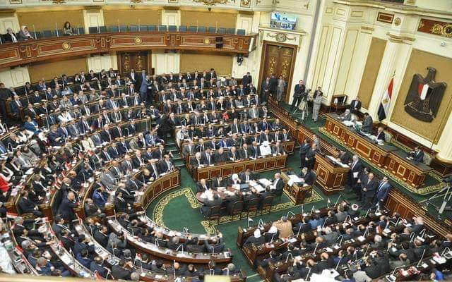 البرلمان يوافق علي تعديل قانون”القطاع العام” ويحيله إلى مجلس الدولة