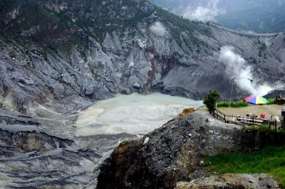 Tangkuban Perahu Mount