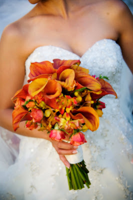 The Best Flowers For a Fall Wedding