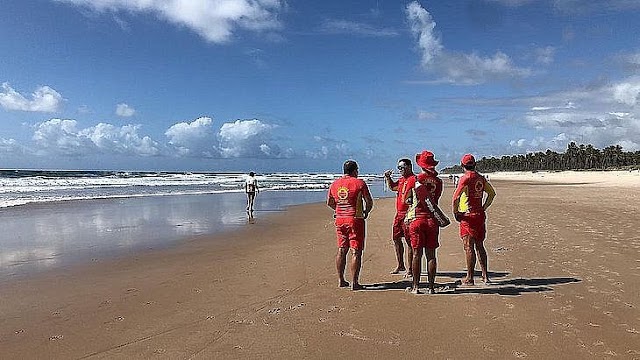 Três jovens de Toritama se afogaram em praia de Alagoas e um deles continua desaparecido