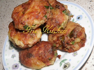 Iris Kitchen: Begedil Daging Spesel