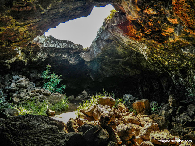Complexo de cavernas Ana Te Pahu, na Ilha de Páscoa