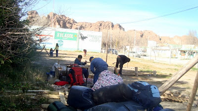 Gran Preparativo por parte de los Scout de Piedra del Aguila para festejar su día.-