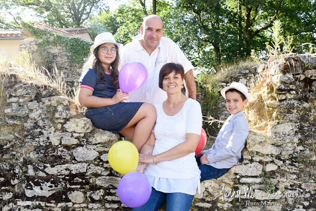 photo de famille en extérieur