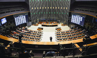 Câmara dos Deputados aprova a regulamentação do lobby