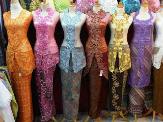 Model Kebaya