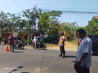 Bhabinkamtibmas Kalurahan Margosari Pengamanan Lelayu