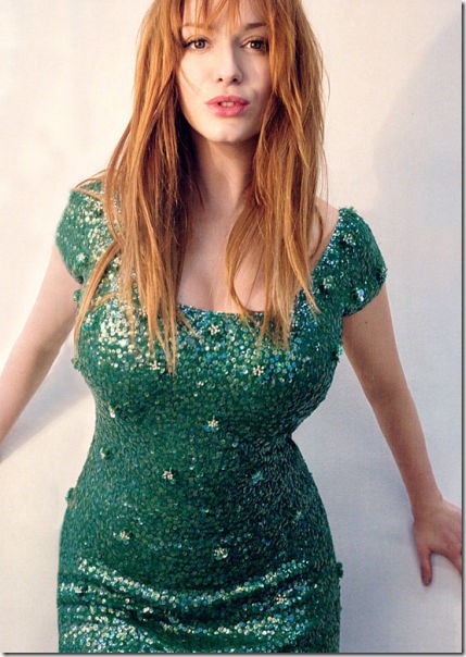 hot-christina-hendricks-27