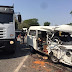 Colisão entre caminhão da Enel e kombi deixa duas pessoas feridas na BR-101