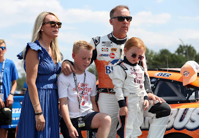 #NASCAR 's Kevin Harvick's Family