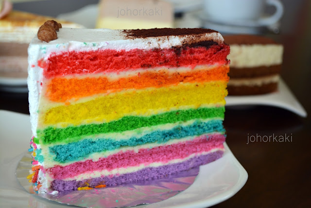 Rainbow-Sponge-Cake-J-Maison-Café-Kulai-Johor