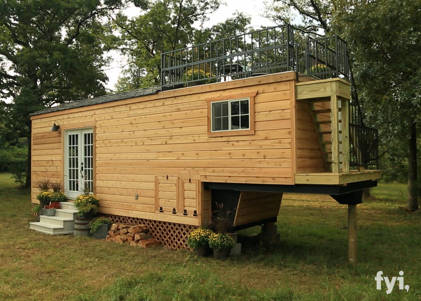 TINY HOUSE TOWN: The Honeymoon Suite Tiny House