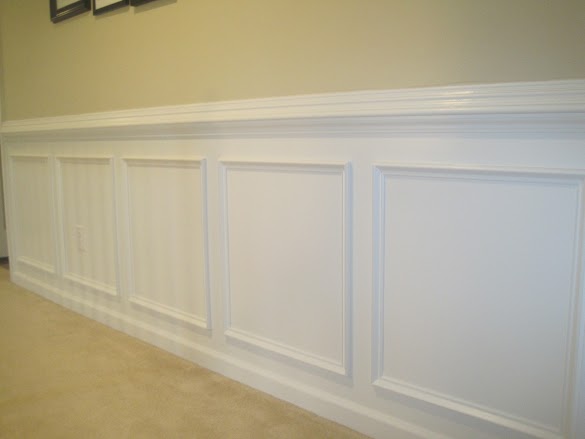 How To Put Up A Chair Rail / Our Home from Scratch : When you have a chair rail, it can be hard to figure out whether to use the same paint colour on the upper and lower portion of.