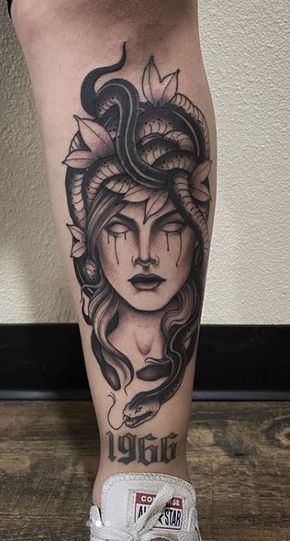 30 tatuagens da medusa para se inspirar