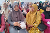 Silahturahmi di Lalabata, Anggota DPRD Sulsel Dra Hj. Henny Latif Dengarkan Aspirasi Warga